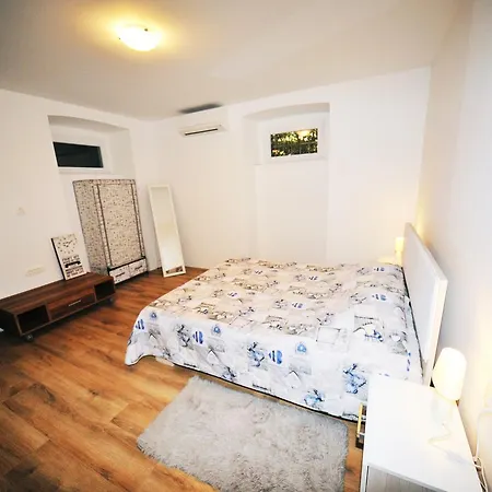 Apartment Stella